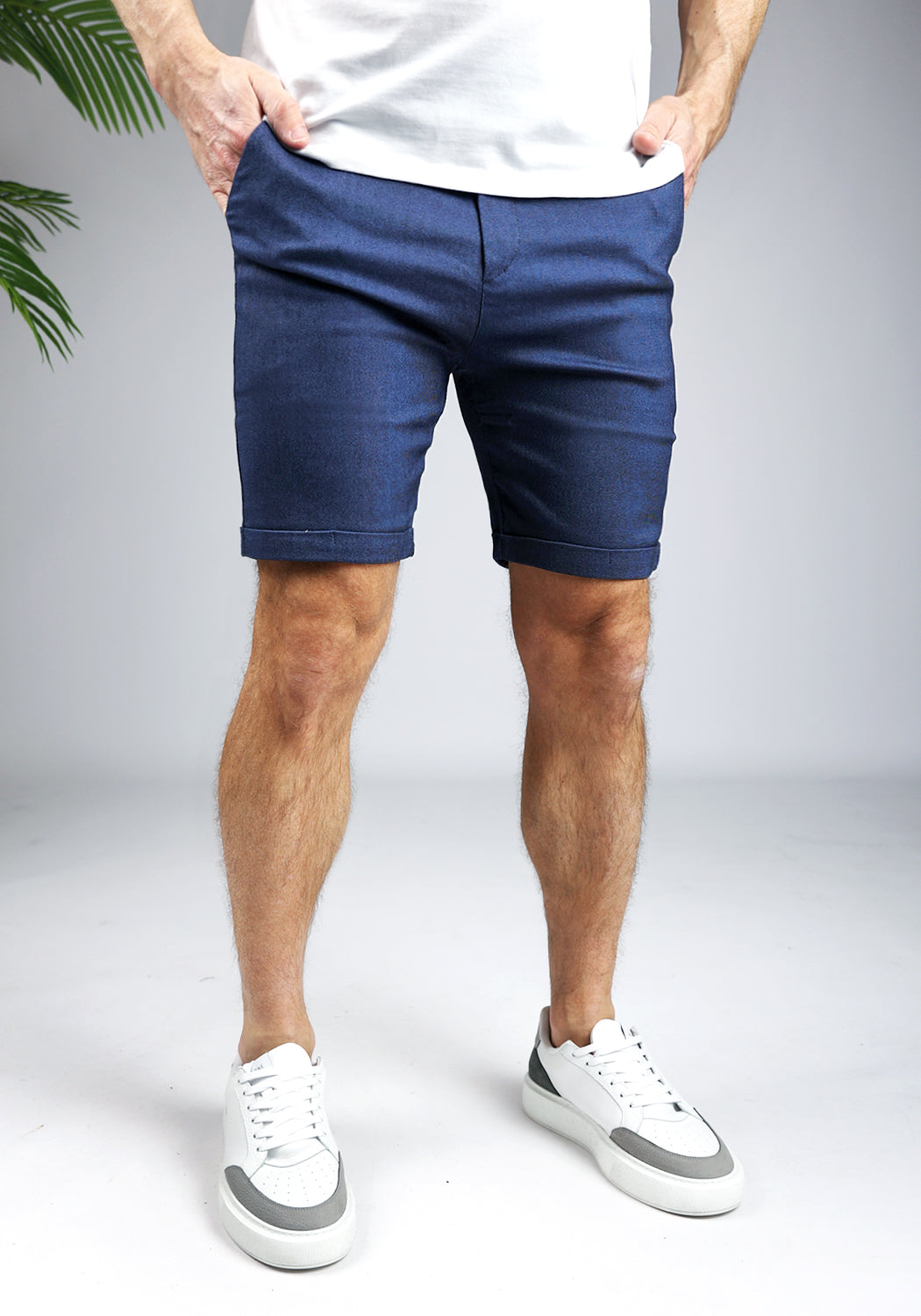 Cotton District CHINO SHORTS BLUE