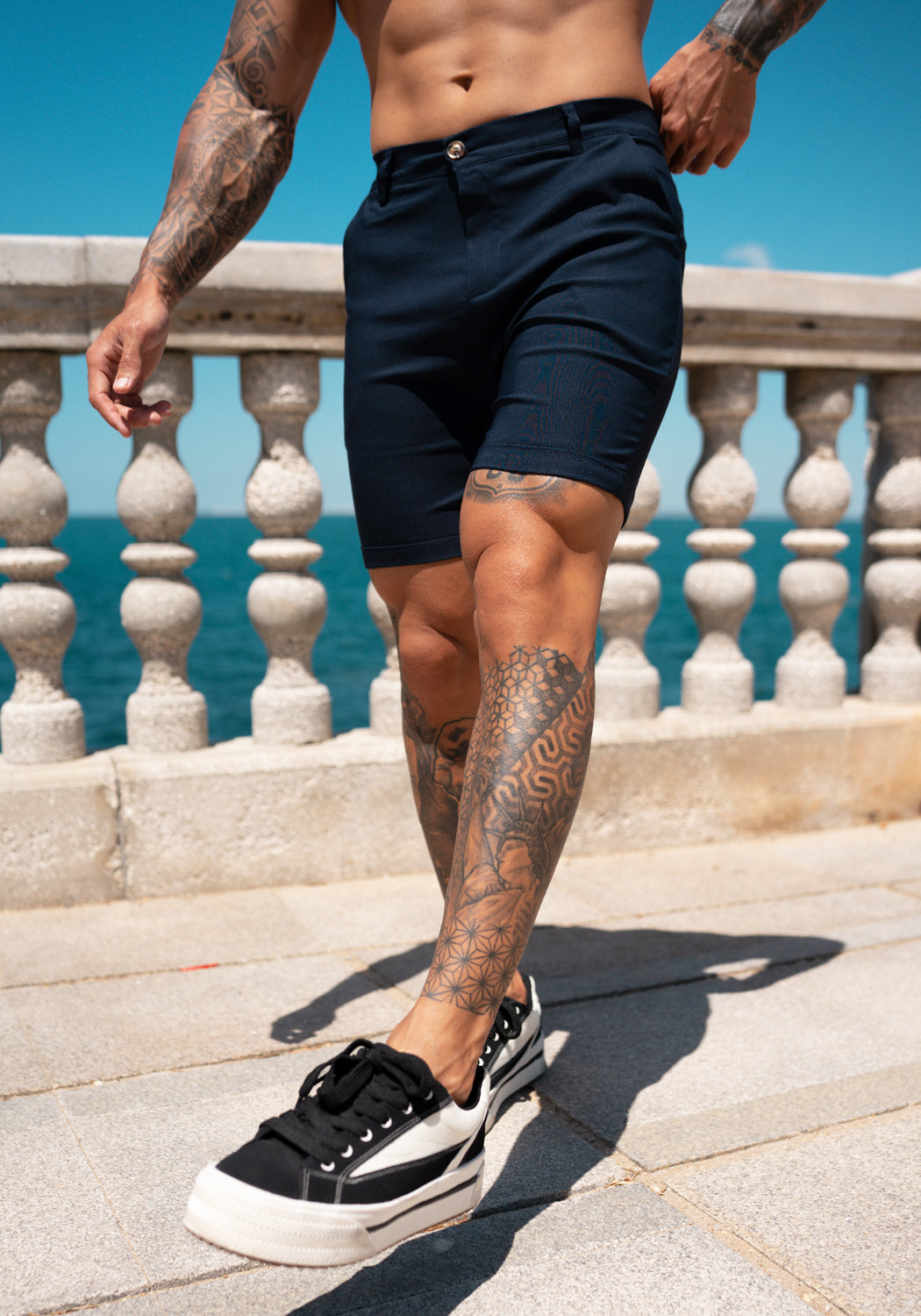 Cotton District CHINO SHORTS NAVY