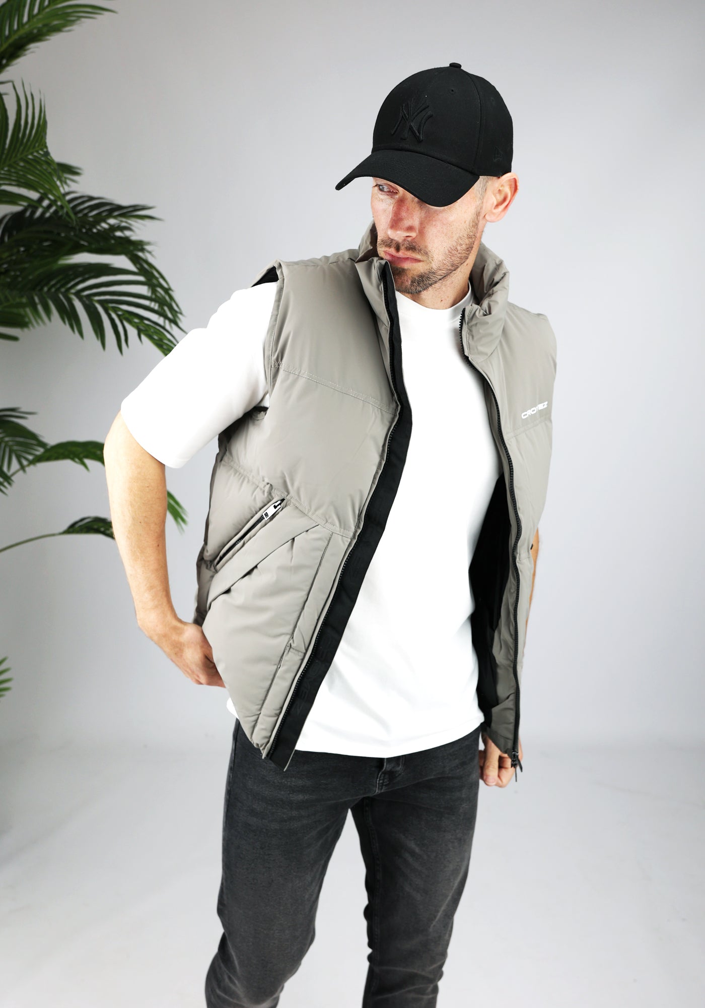Cotton District CROYEZ DOWN BODYWARMER CREAM