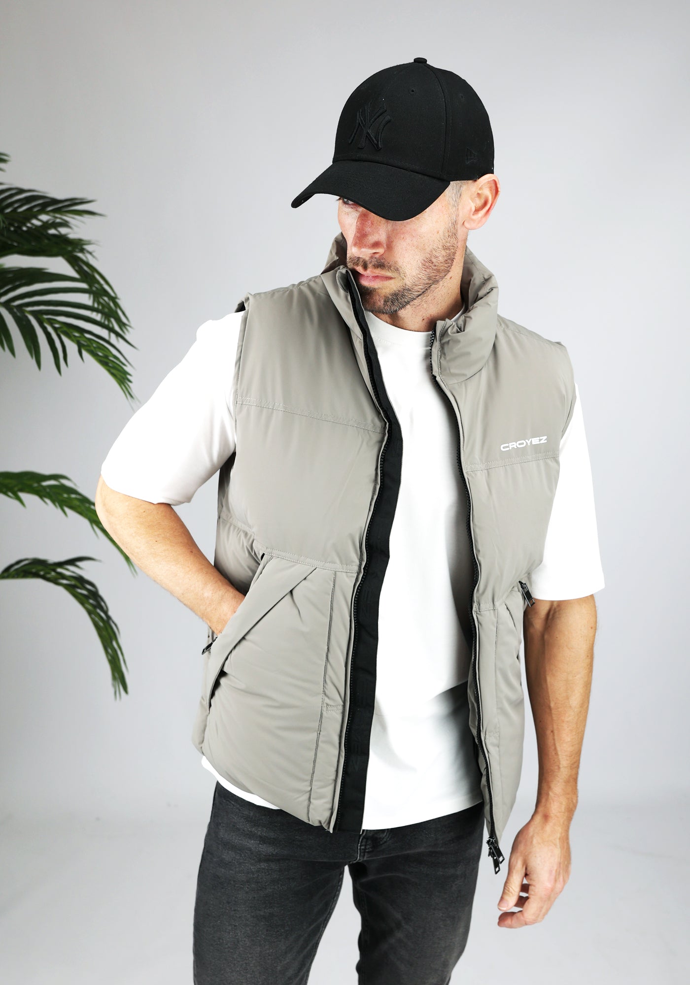 Cotton District CROYEZ DOWN BODYWARMER CREAM