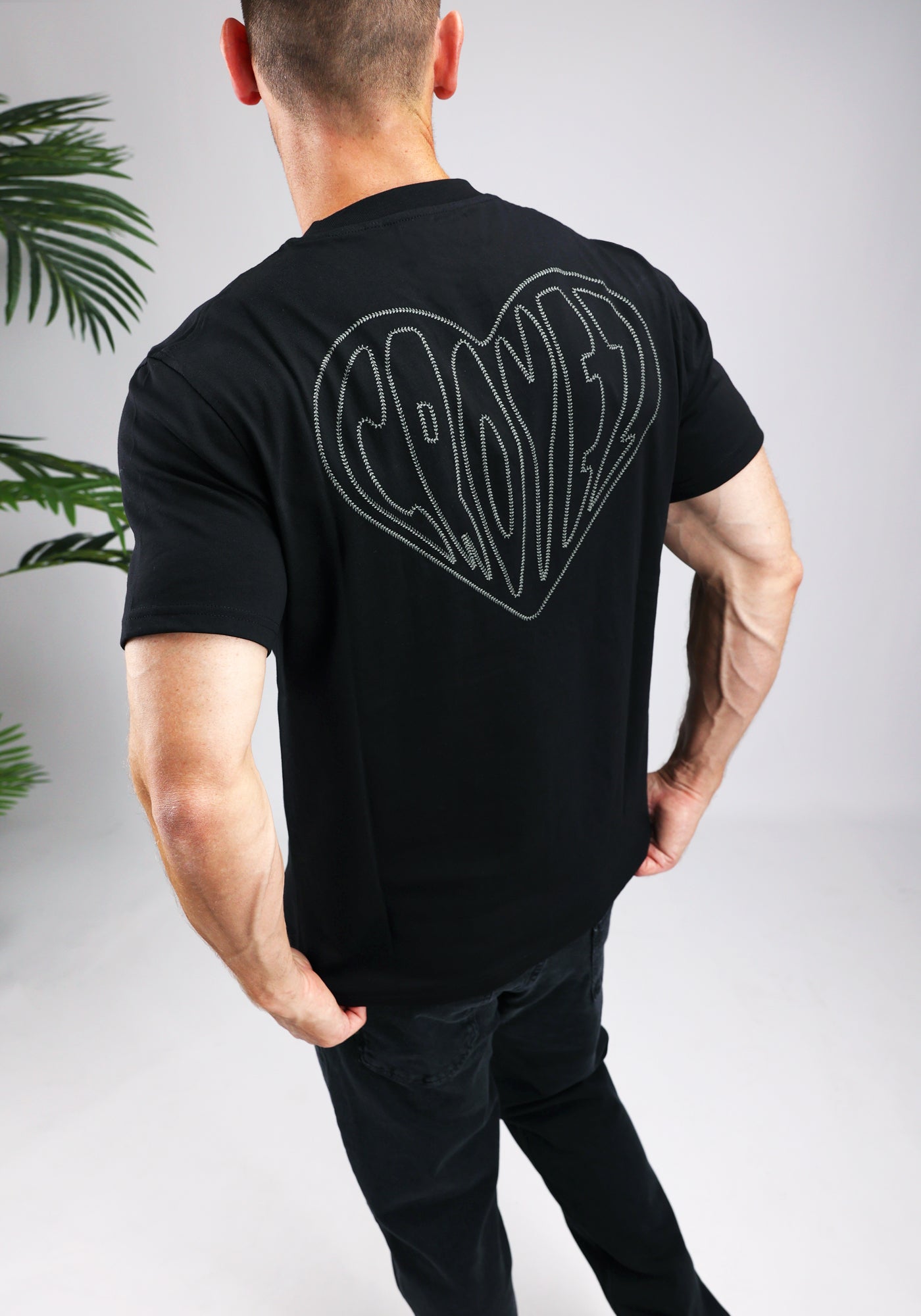 Cotton District CROYEZ STITCHED HEART T-SHIRT BLACK