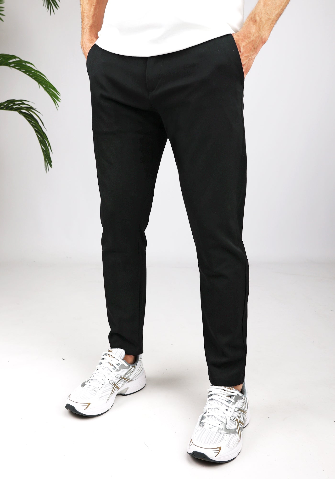 Cotton District DAILY CHINO BLACK