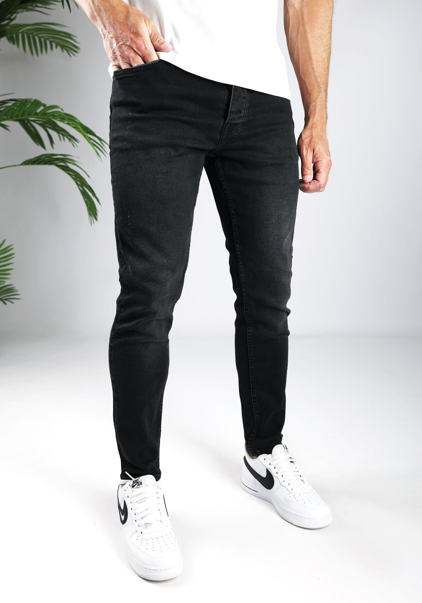 Cotton District EASY FIT JEANS WASHED BLACK