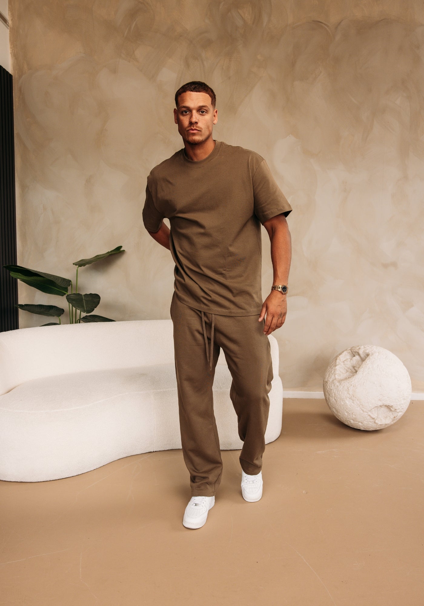 Cotton District ESSENTIAL HEAVY COTTON T-SHIRT T-Shirts BROWN