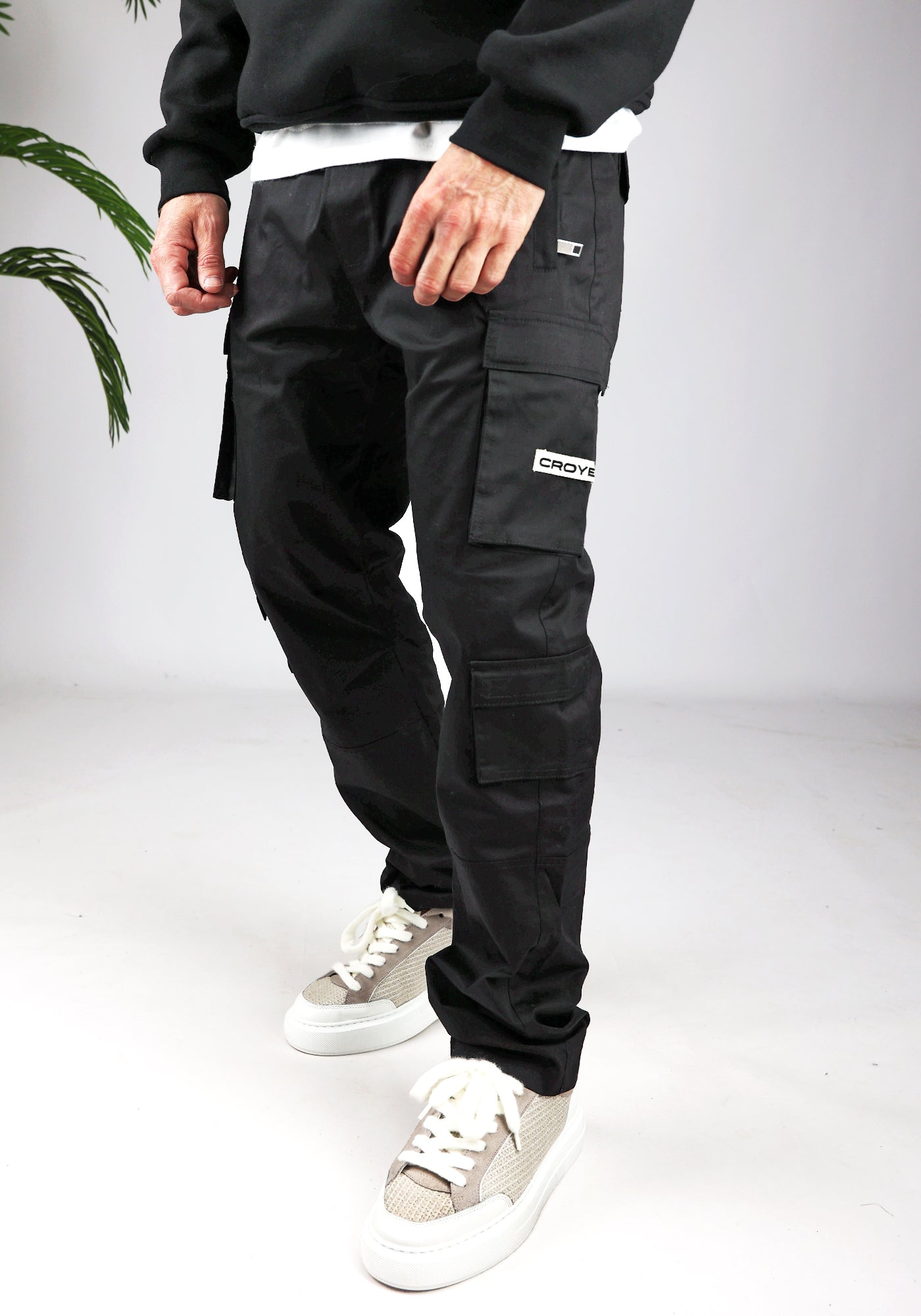 Cotton District GARDENER CARGO PANTS BLACK