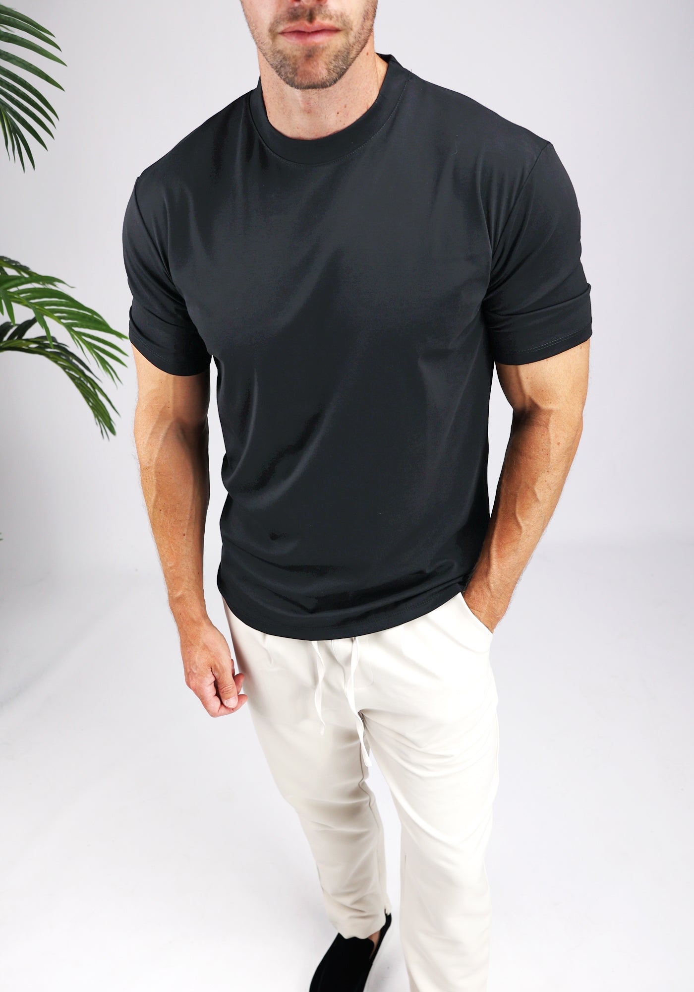Cotton District GLOSS T-SHIRT T-Shirts BLACK