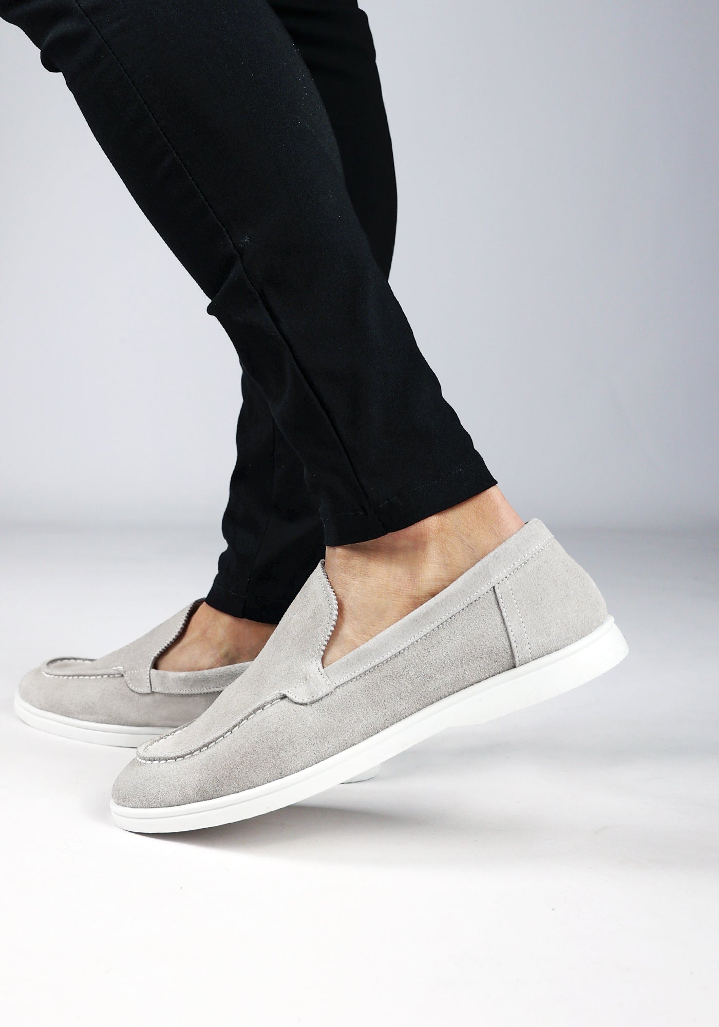 Cotton District LOAFERS SUEDE LOW GREY