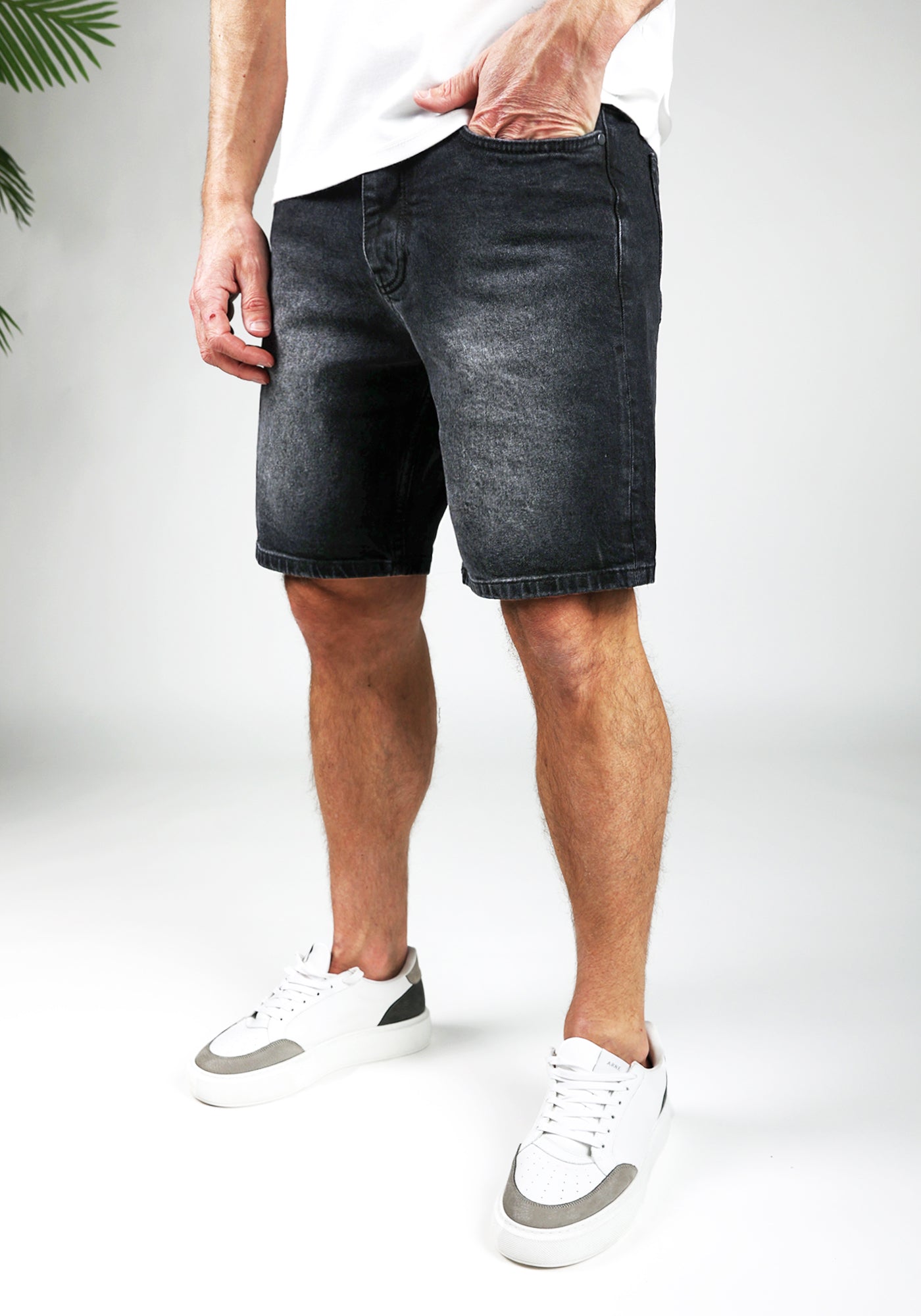 Cotton District LOOSE DENIM SHORTS Shorts WASHED BLACK