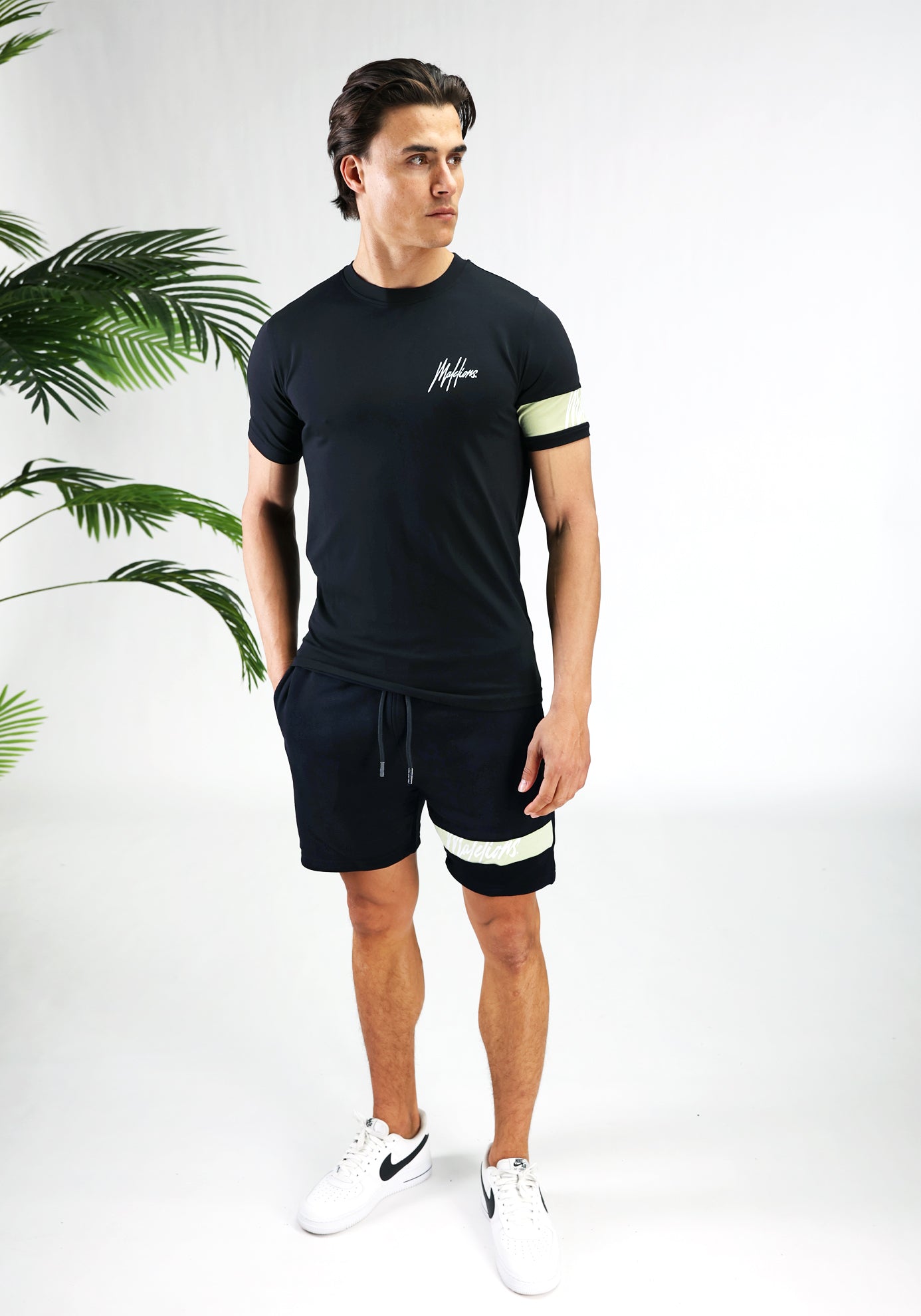 Cotton District MALELIONS CAPTAIN SET BLACK/LIGHT GREEN