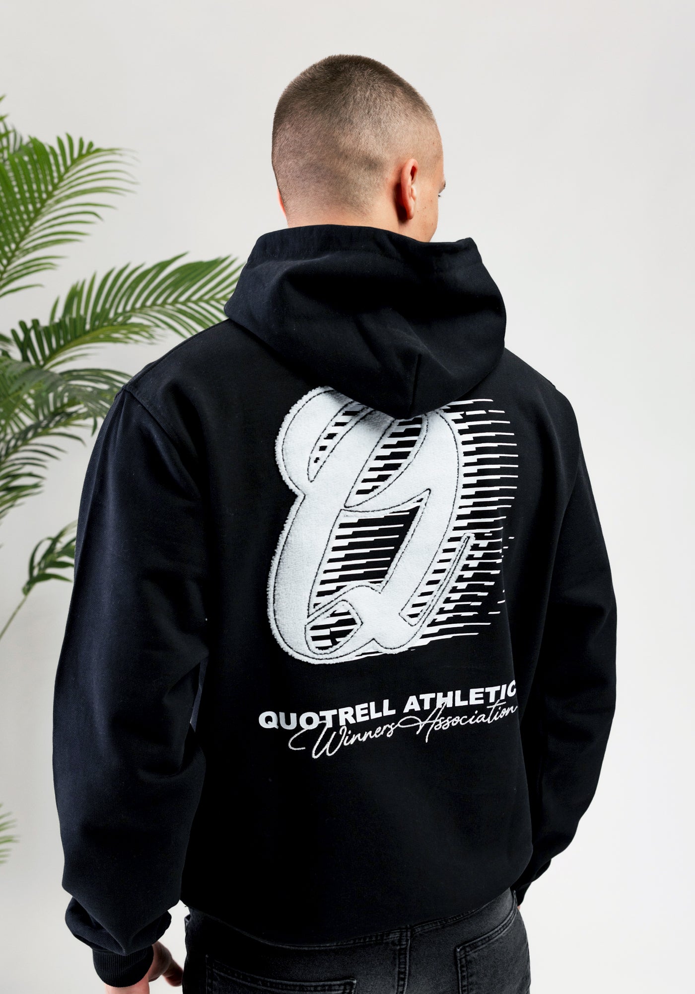 Cotton District QUOTRELL ATHLETICS HOODIE BLACK