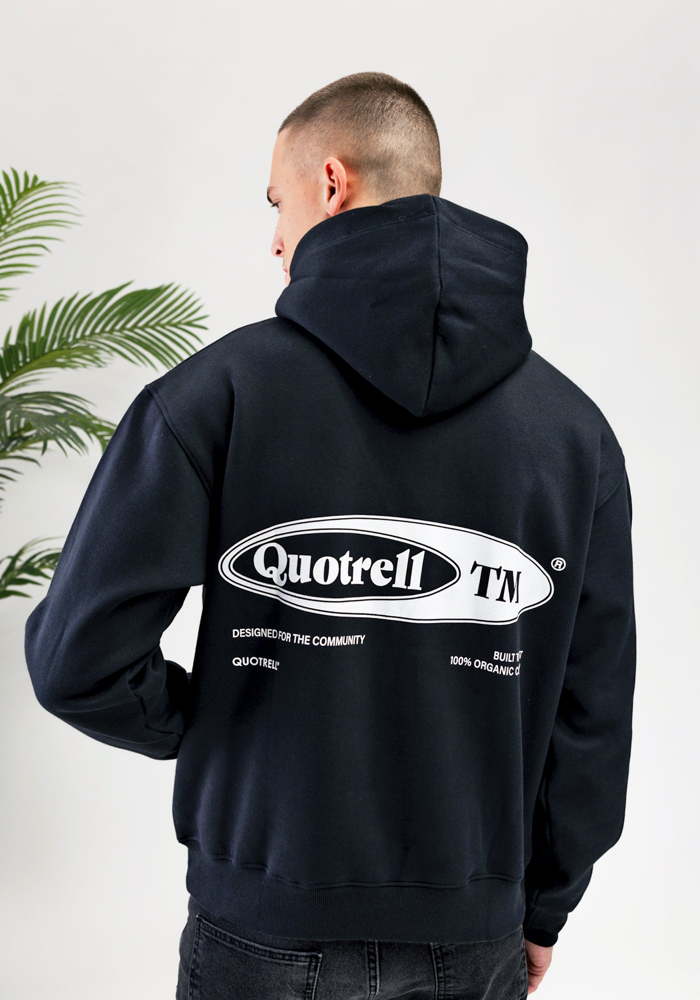 Cotton District QUOTRELL EMBLEM HOODIE BLACK
