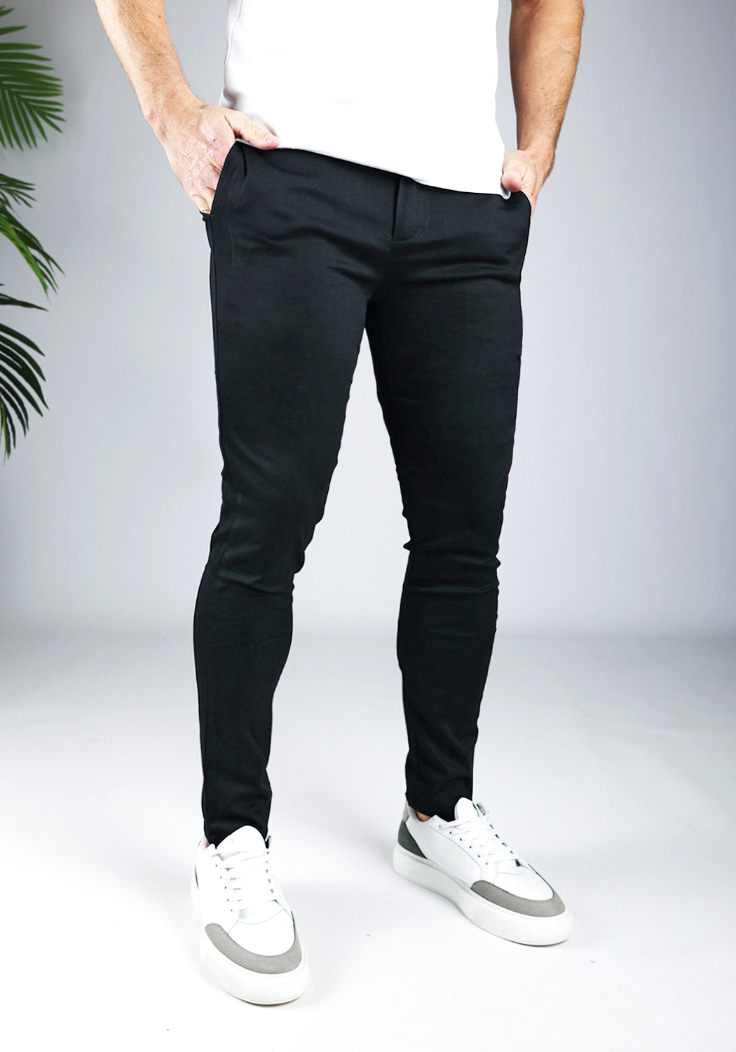 Cotton District REFINED CHINO BLACK