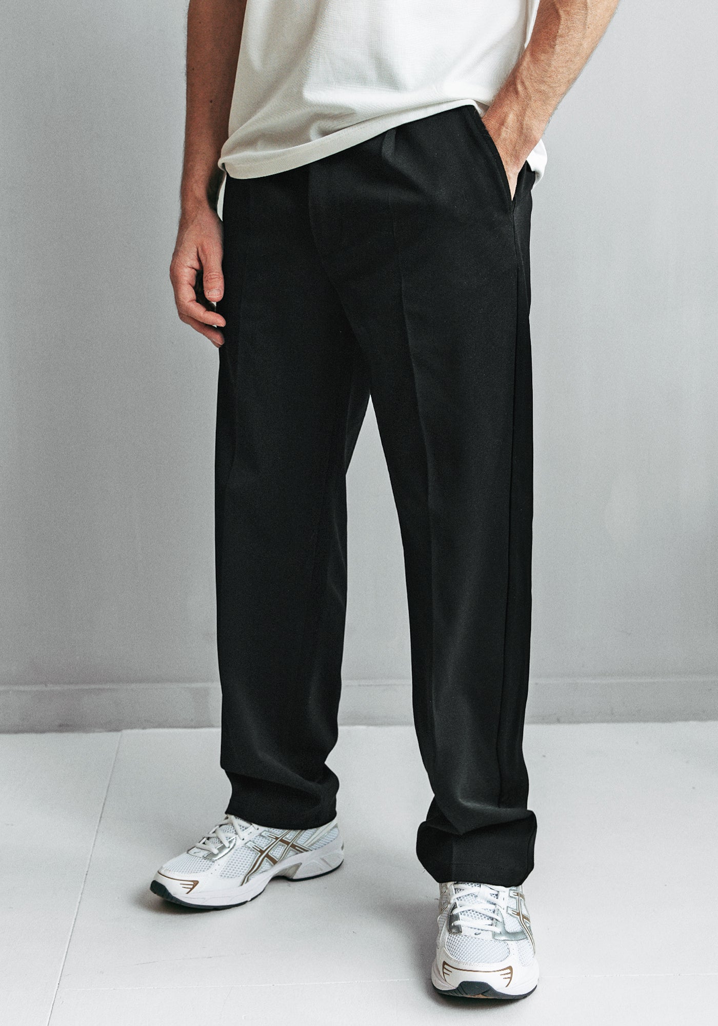 Cotton District STRAIGHT CHINO BLACK