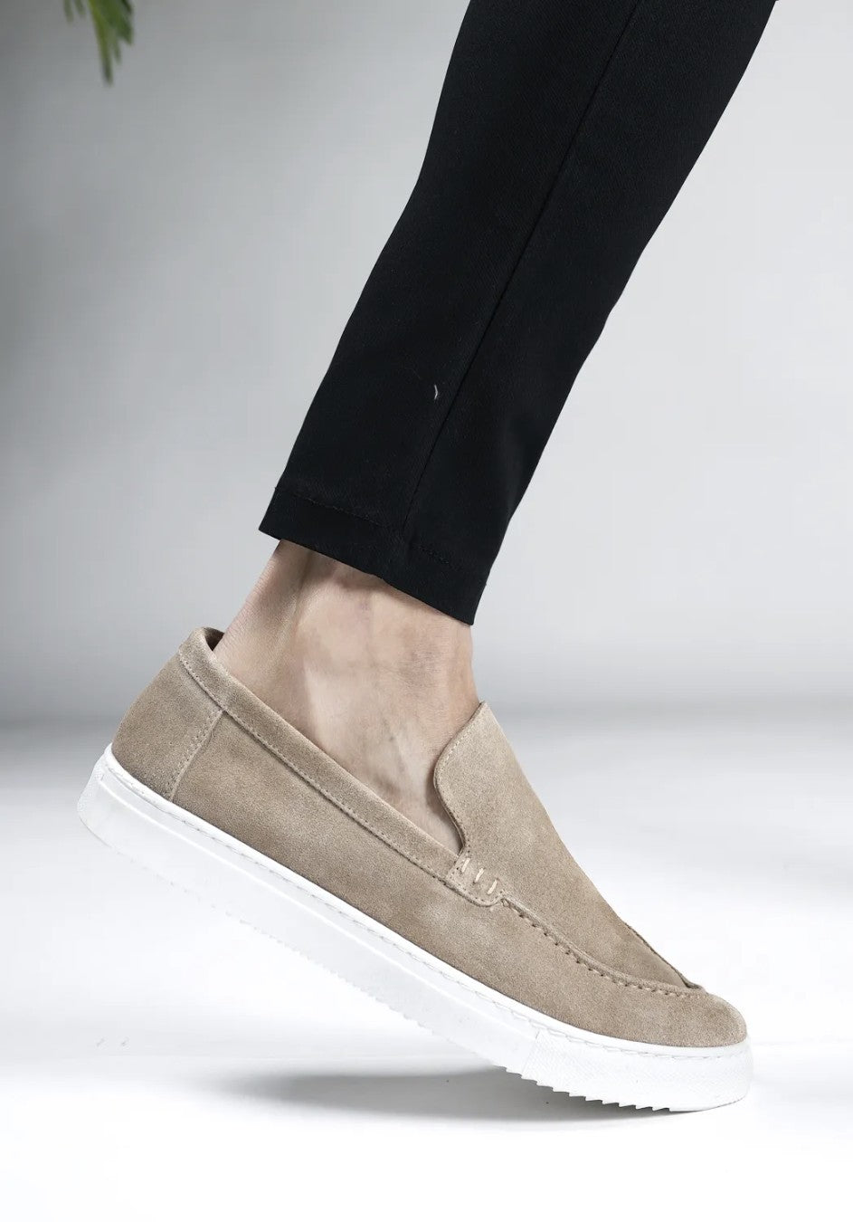 Cotton District SUEDE LOAFERS HARBOR BEIGE