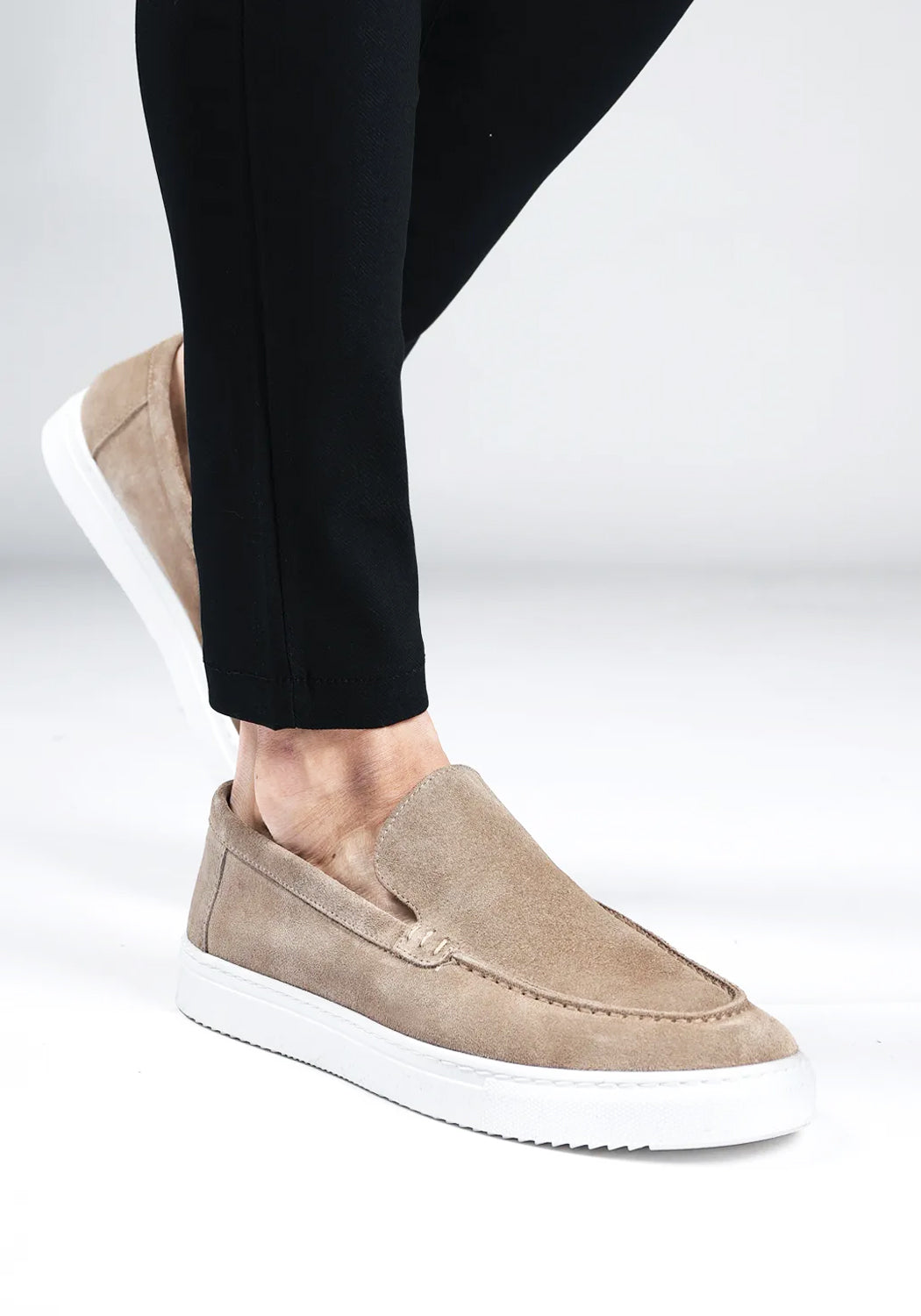 Cotton District SUEDE LOAFERS HARBOR BEIGE