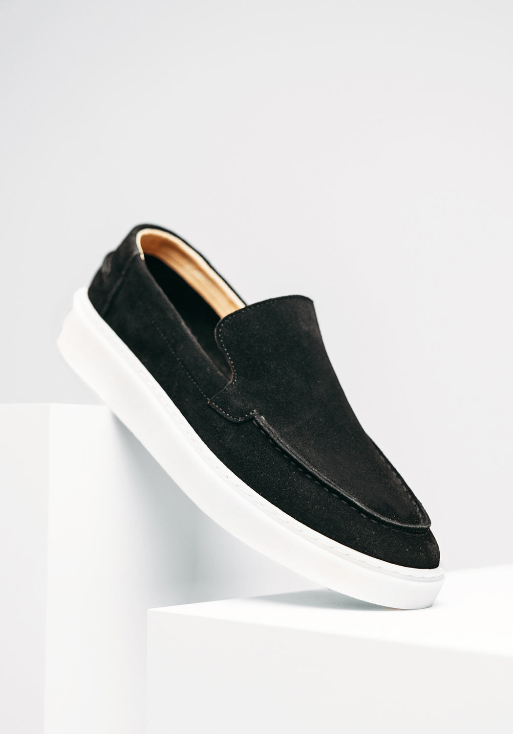 Cotton District SUEDE LOAFERS SAILOR BLACK