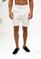 Cotton District CASUAL CLUB PLEATED CHINO SHORTS Shorts OFF WHITE