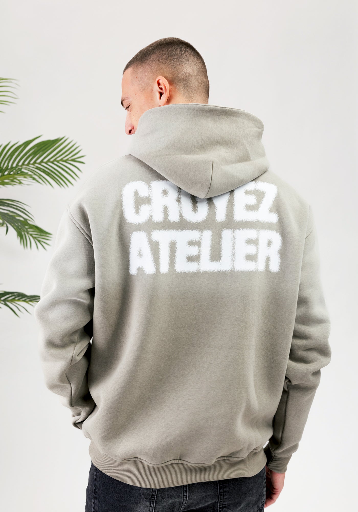 Cotton District CROYEZ SPRAYED ATELIER HOODIE  DUSTY OLIVE