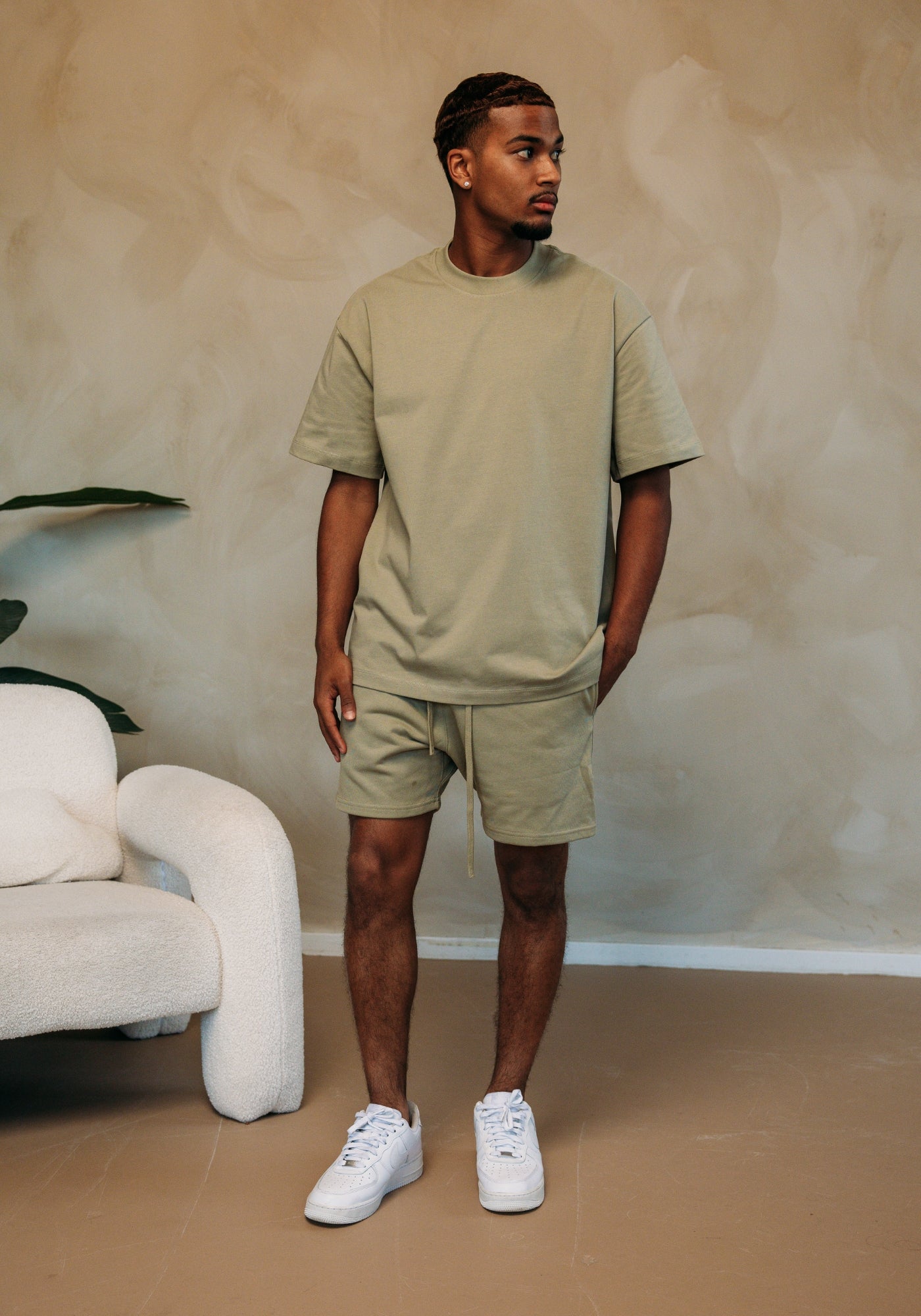 Cotton District ESSENTIAL SHORTS Shorts KHAKI GREEN