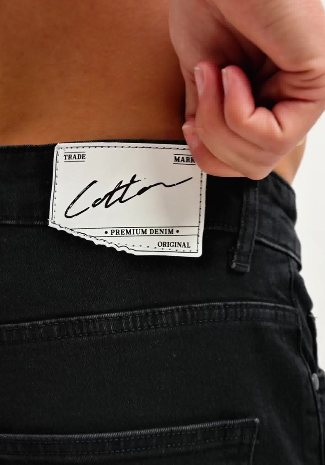 Cotton District LOOSE FIT JEANS  WASHED BLACK
