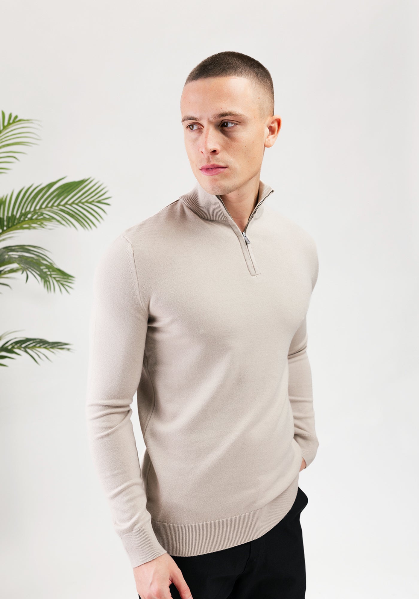 Cotton District MALELIONS KNITTED QUARTER ZIP  SAND