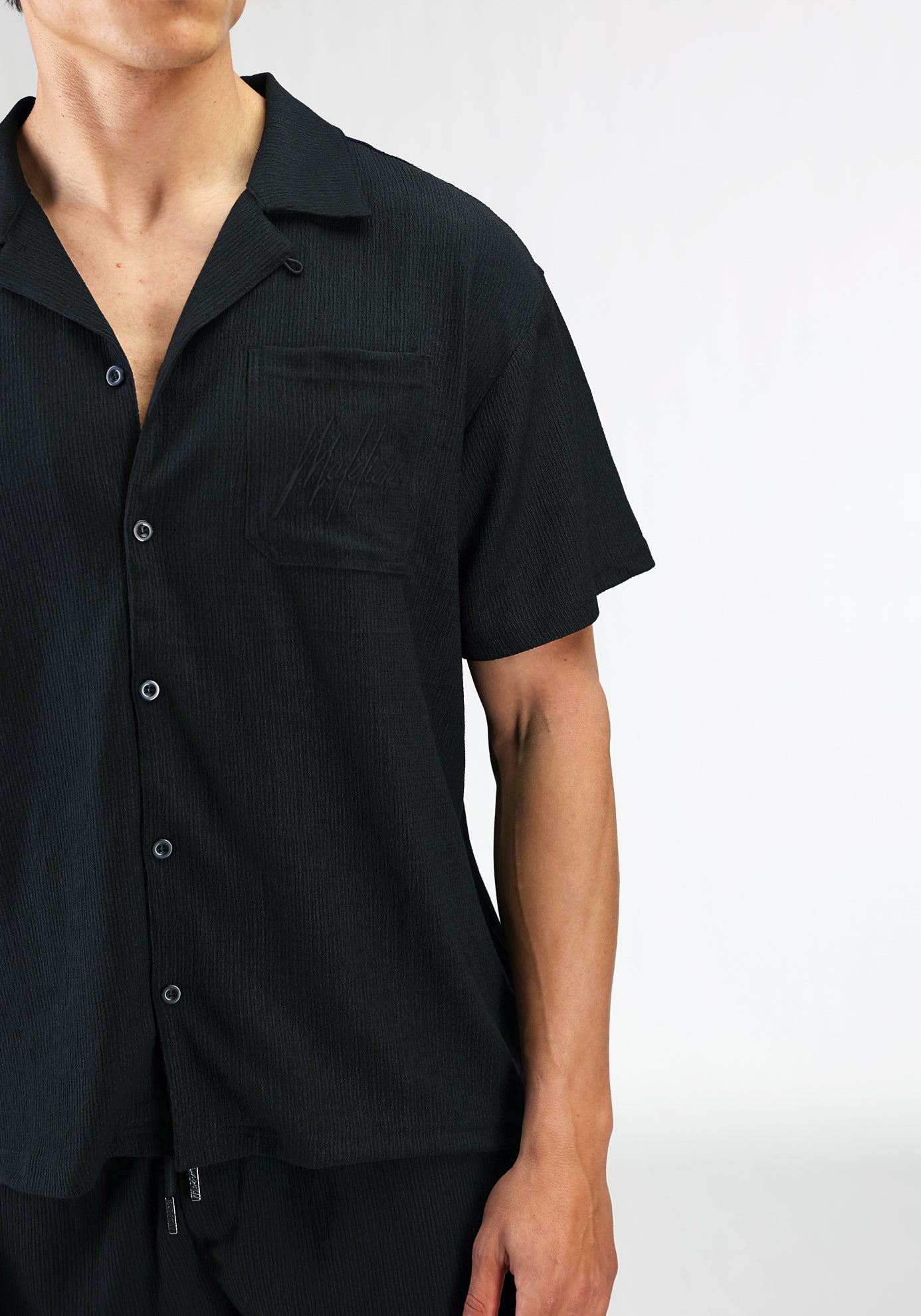 Cotton District MALELIONS SEERSUCKER SET  BLACK
