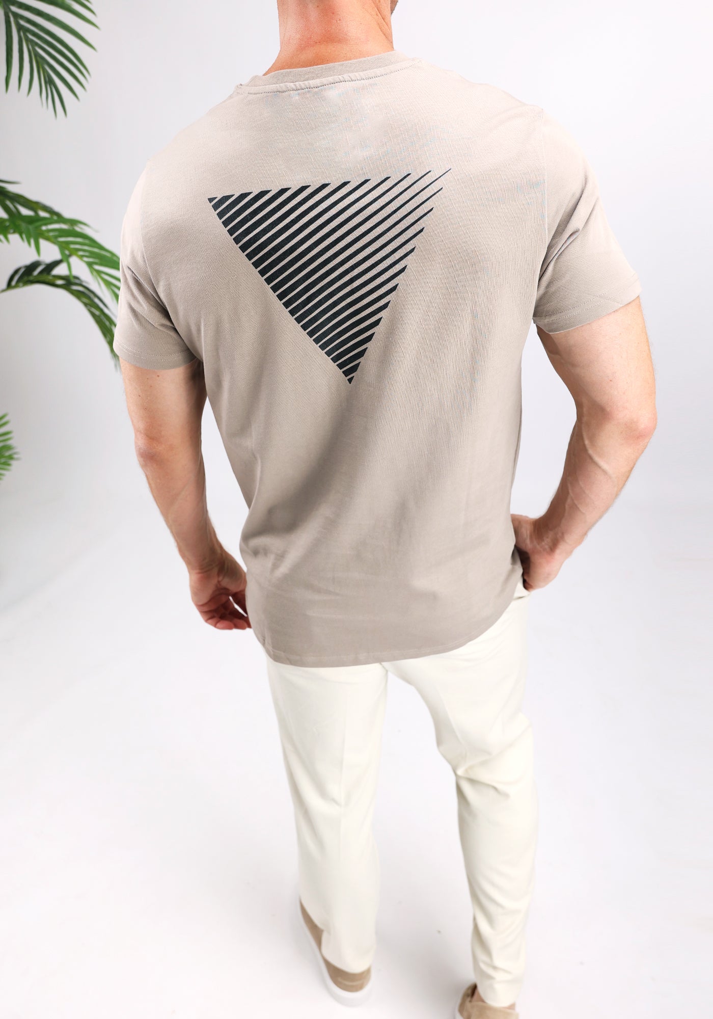 Cotton District PURE PATH ESSENTIAL LOGO T-SHIRT  TAUPE
