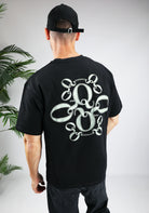 Cotton District QUOTRELL INSIGNIA T-SHIRT  BLACK