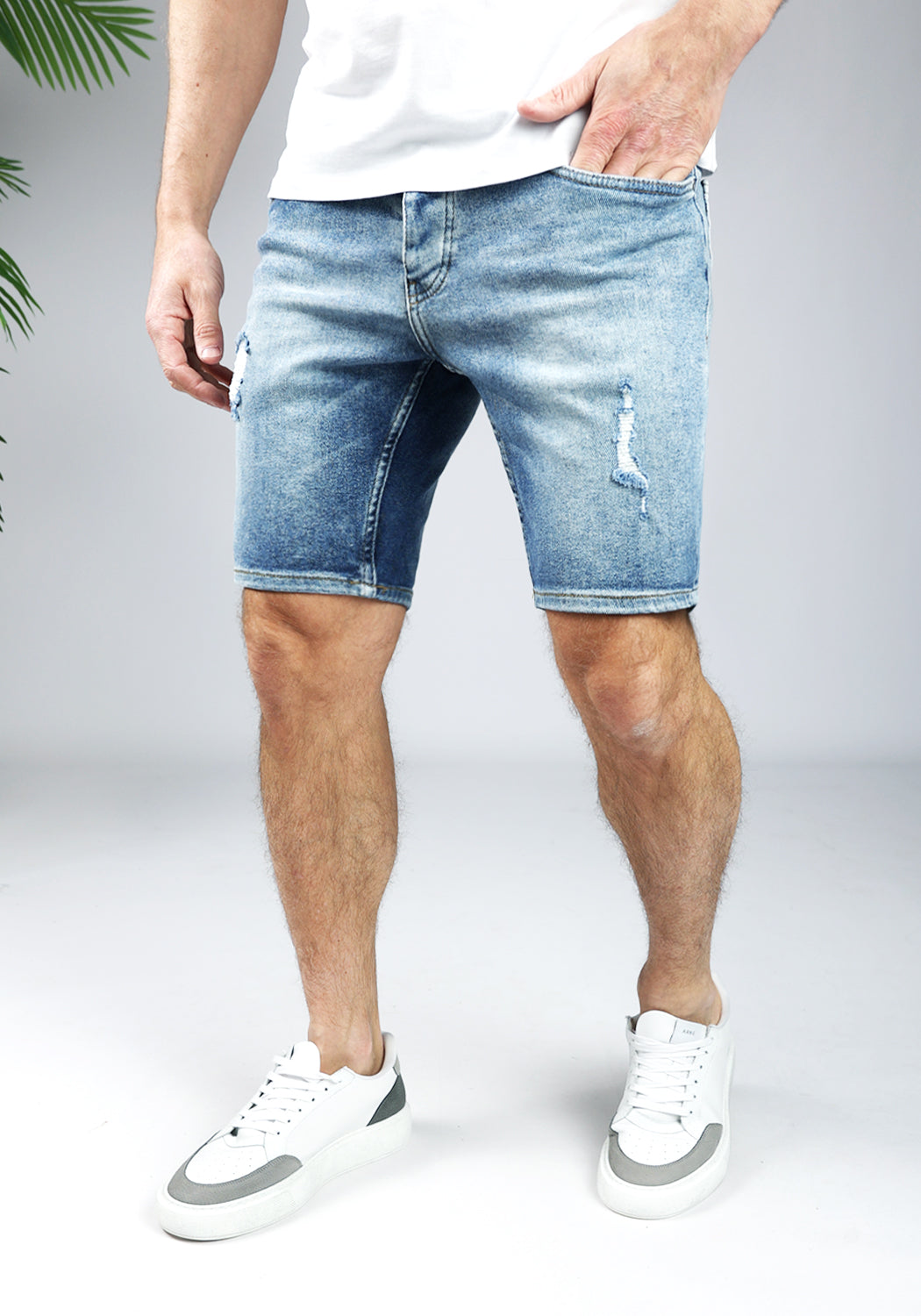 Cotton District RUSH DENIM SHORTS  BLUE