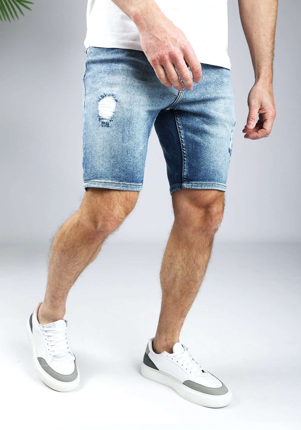 Cotton District RUSH DENIM SHORTS  BLUE