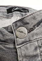 Cotton District TIPPIE DENIM SHORTS  GREY
