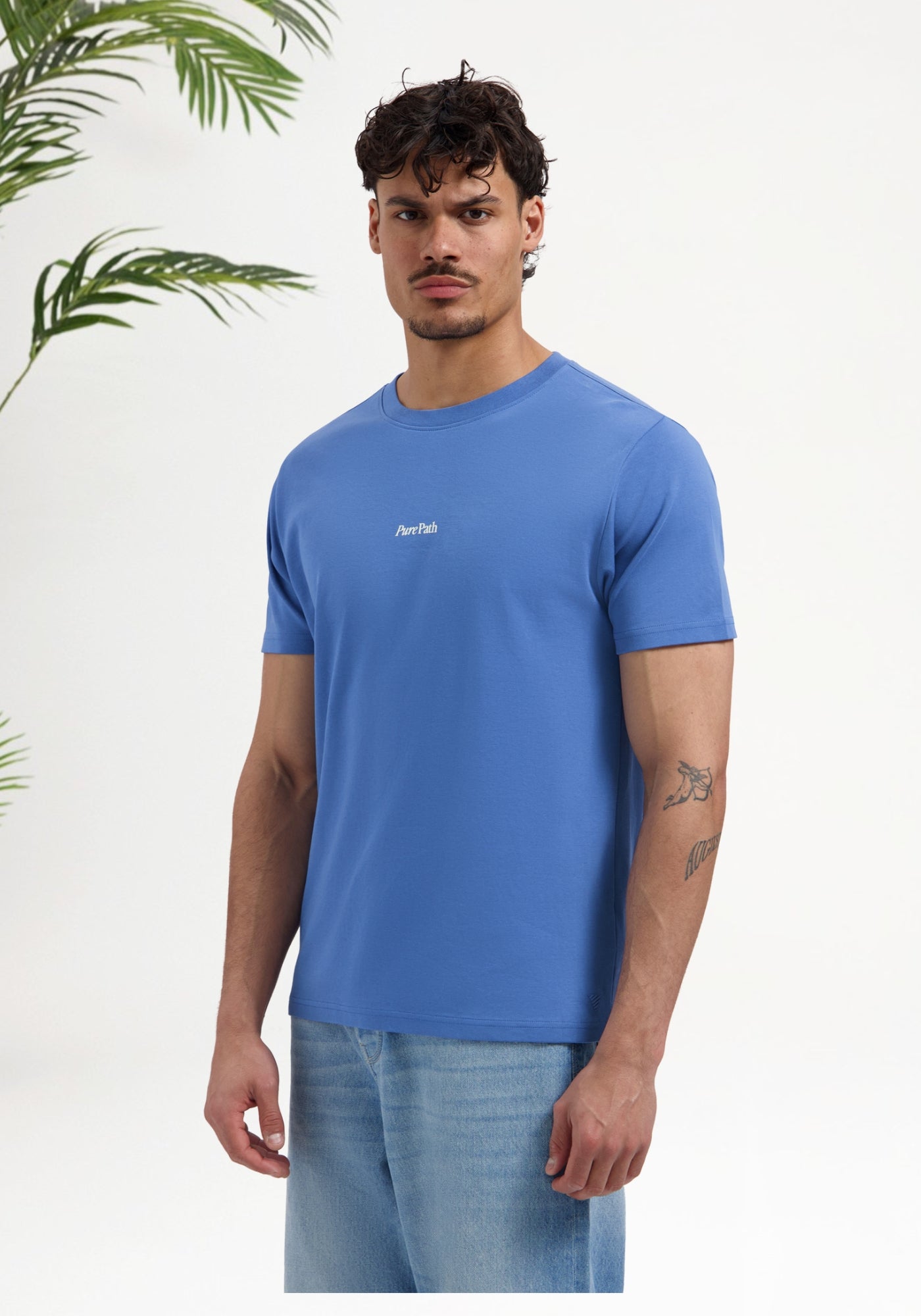 Cotton District Trio of Flowers T-shirt T-Shirts Faded Cobalt